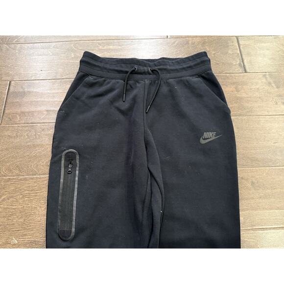 Nike Tech Fleece Youth Girls Black Joggers Pants Size L LARGE CZ2595-010 - Picture 4 of 10